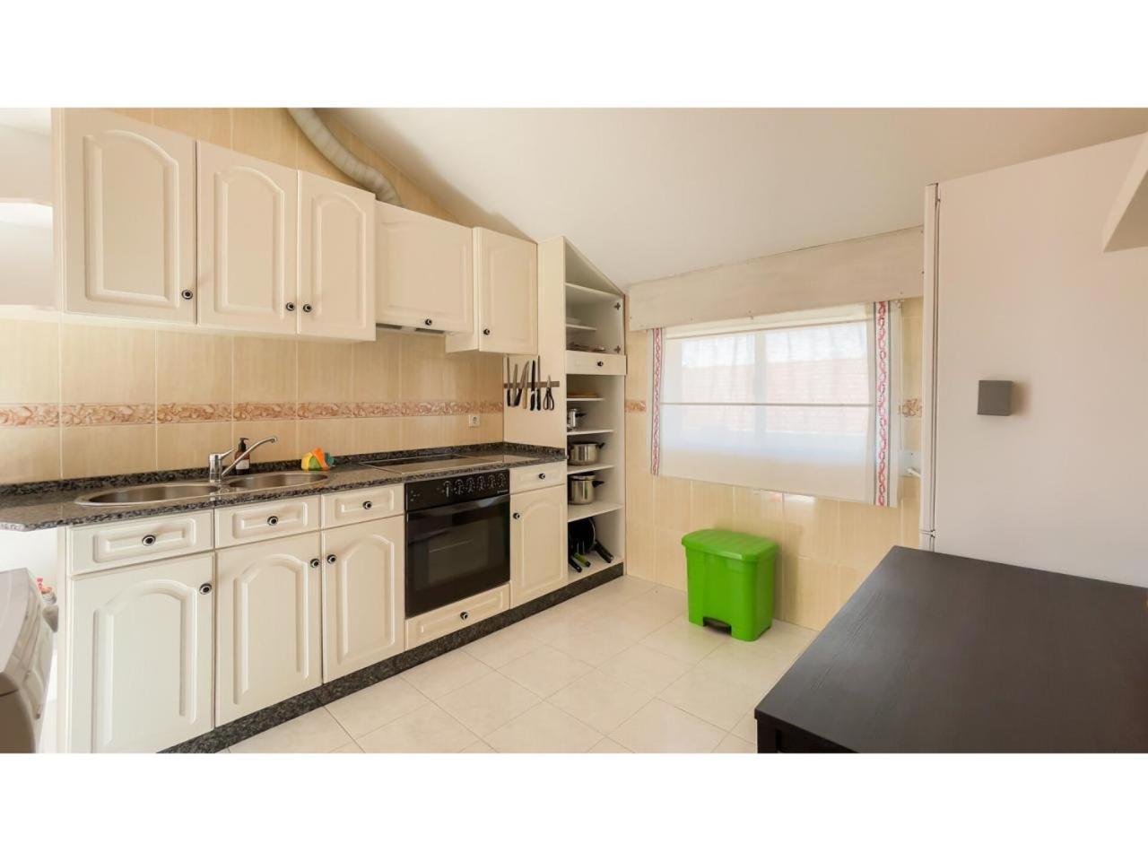 Perbes Apartment มีโญ ภายนอก รูปภาพ